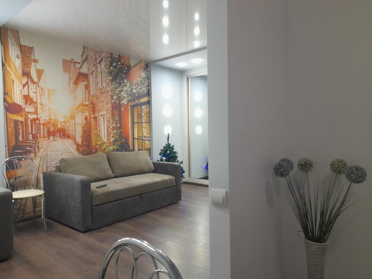 לבוב Modern Studio 15 Min To The City Centre מראה חיצוני תמונה